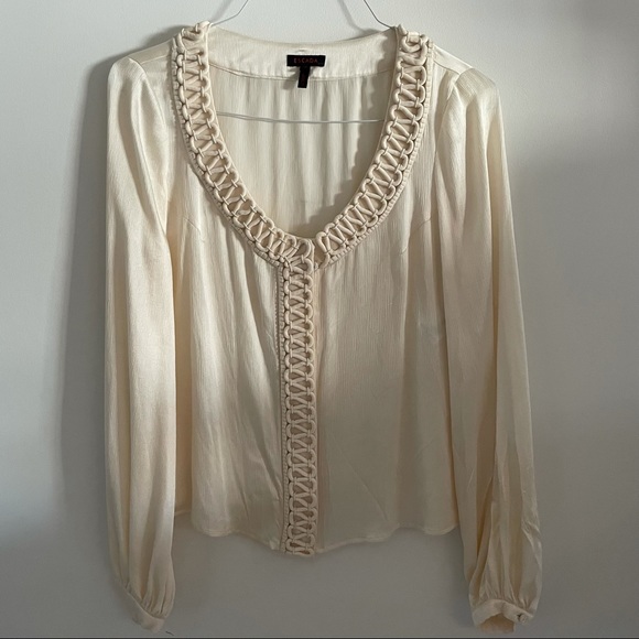 Vintage escada long sleeved silk button down blouse - Picture 2 of 9